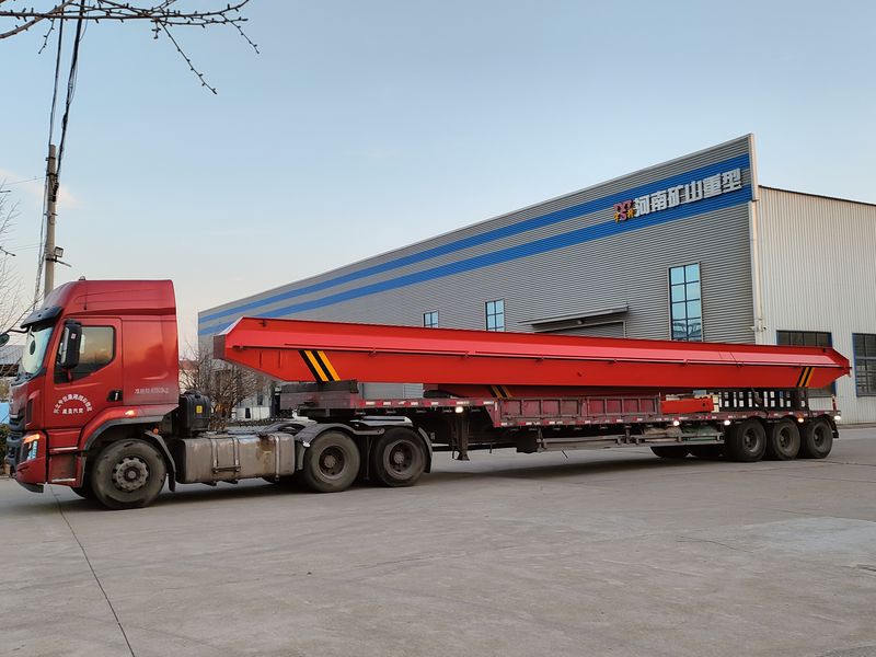 2臺電動單梁起重機，發(fā)往河北邯鄲