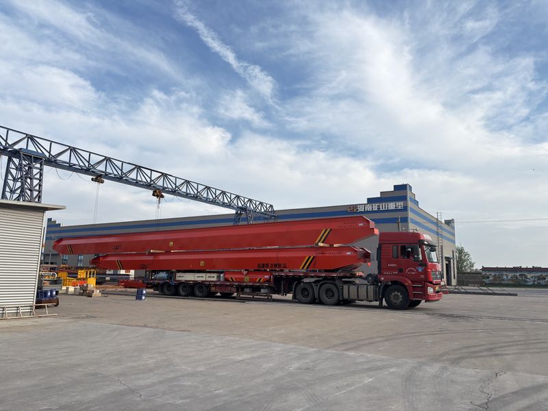 電動單梁起重機 LD10t-27.5m   LD10t-19.5m 制作完成 裝車發出